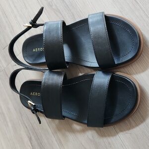 Aersoles black sandals